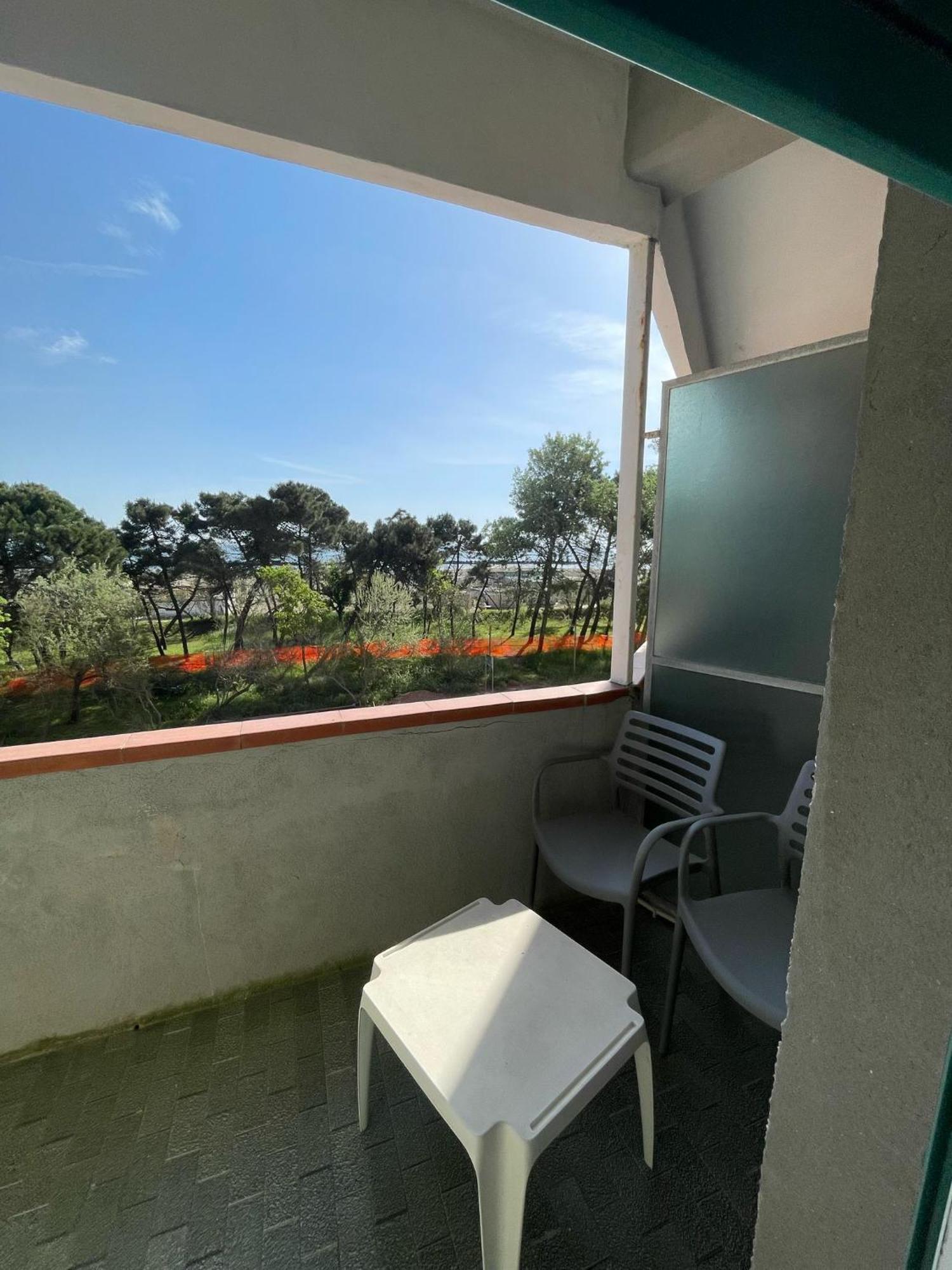 Hotel Zeus Lido di Classe Exterior photo